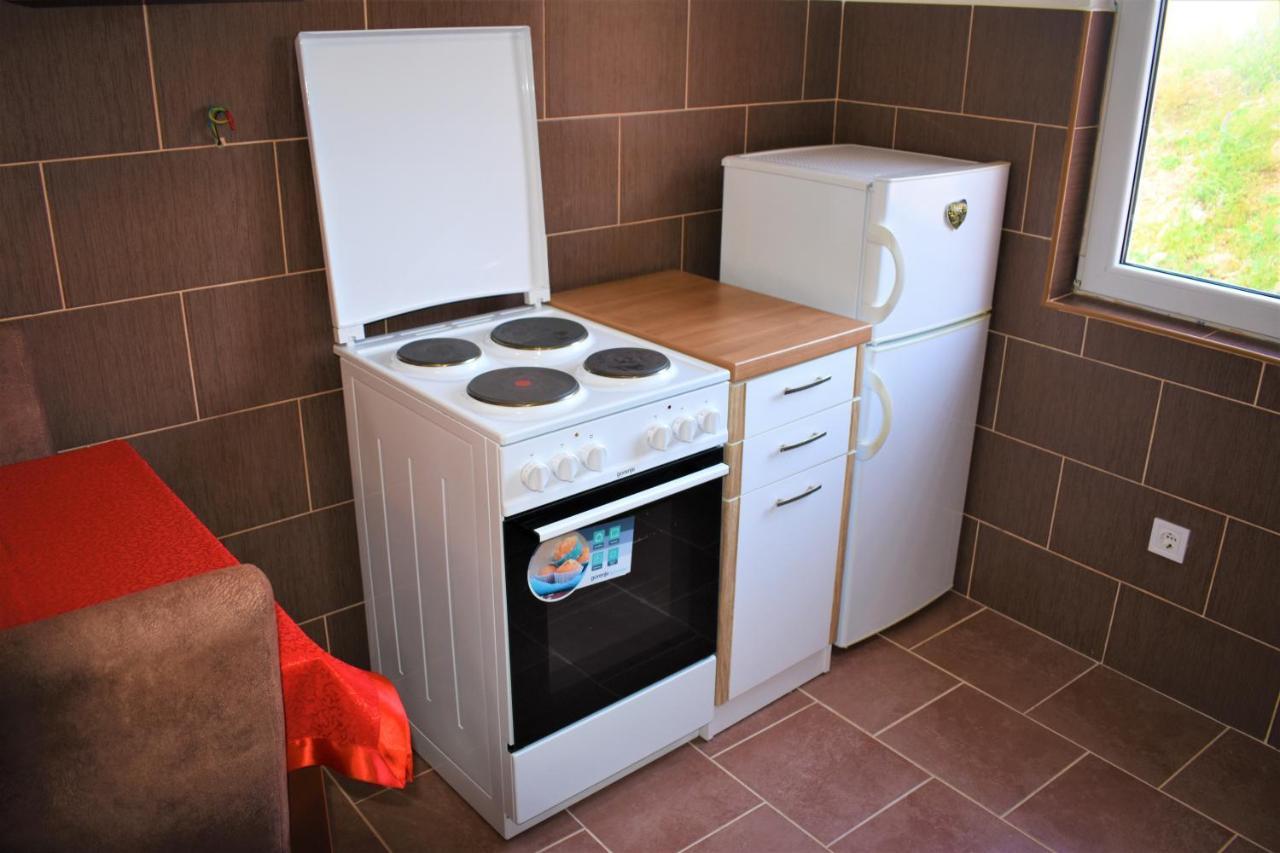Apartmani Mitrovic ชาเบลียค ภายนอก รูปภาพ